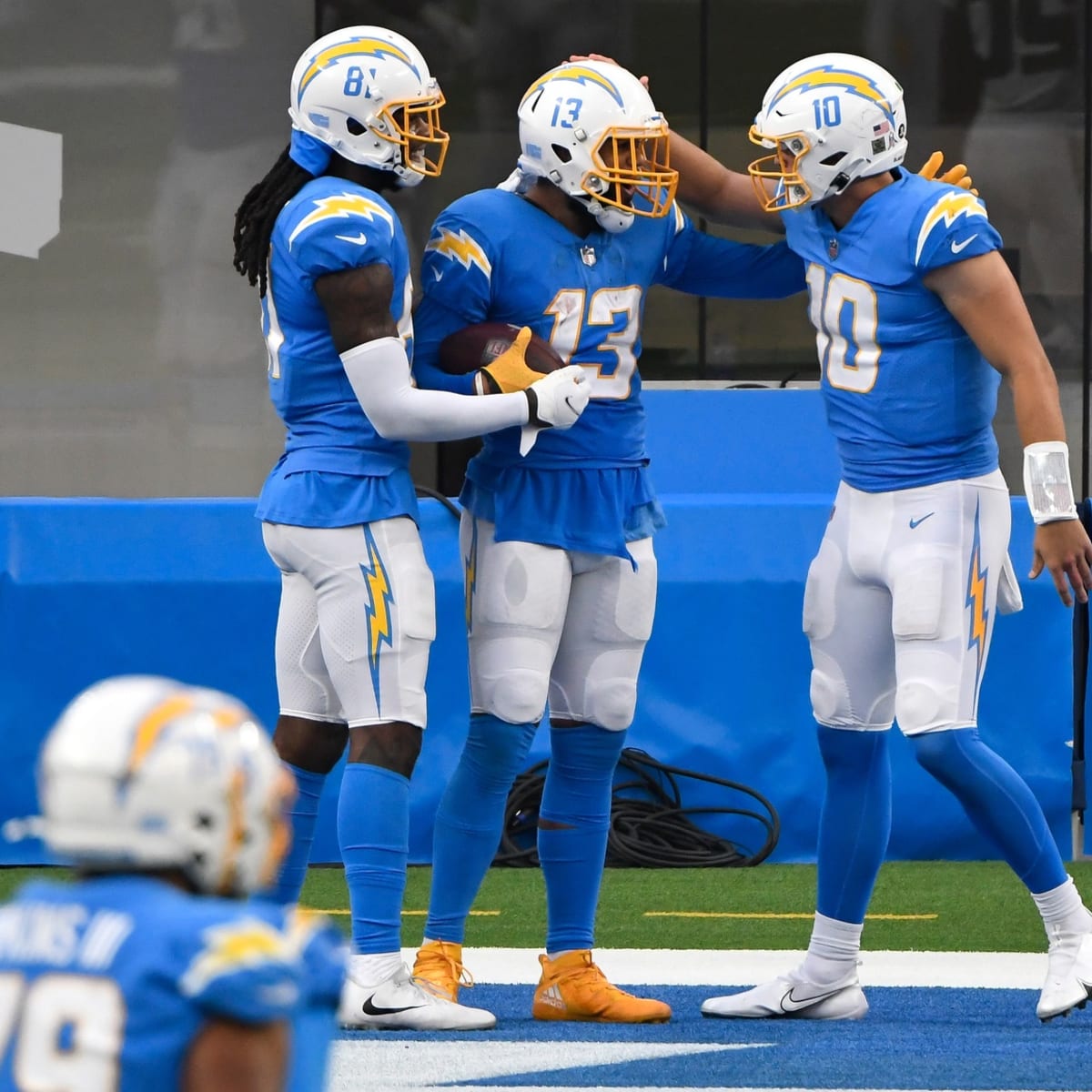 On the Wire  Six Los Angeles Chargers Selected to 2022 NFL Pro Bowl