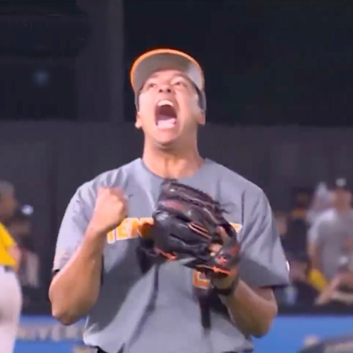 Chase Burns reacts to Vols' series win over Kentucky