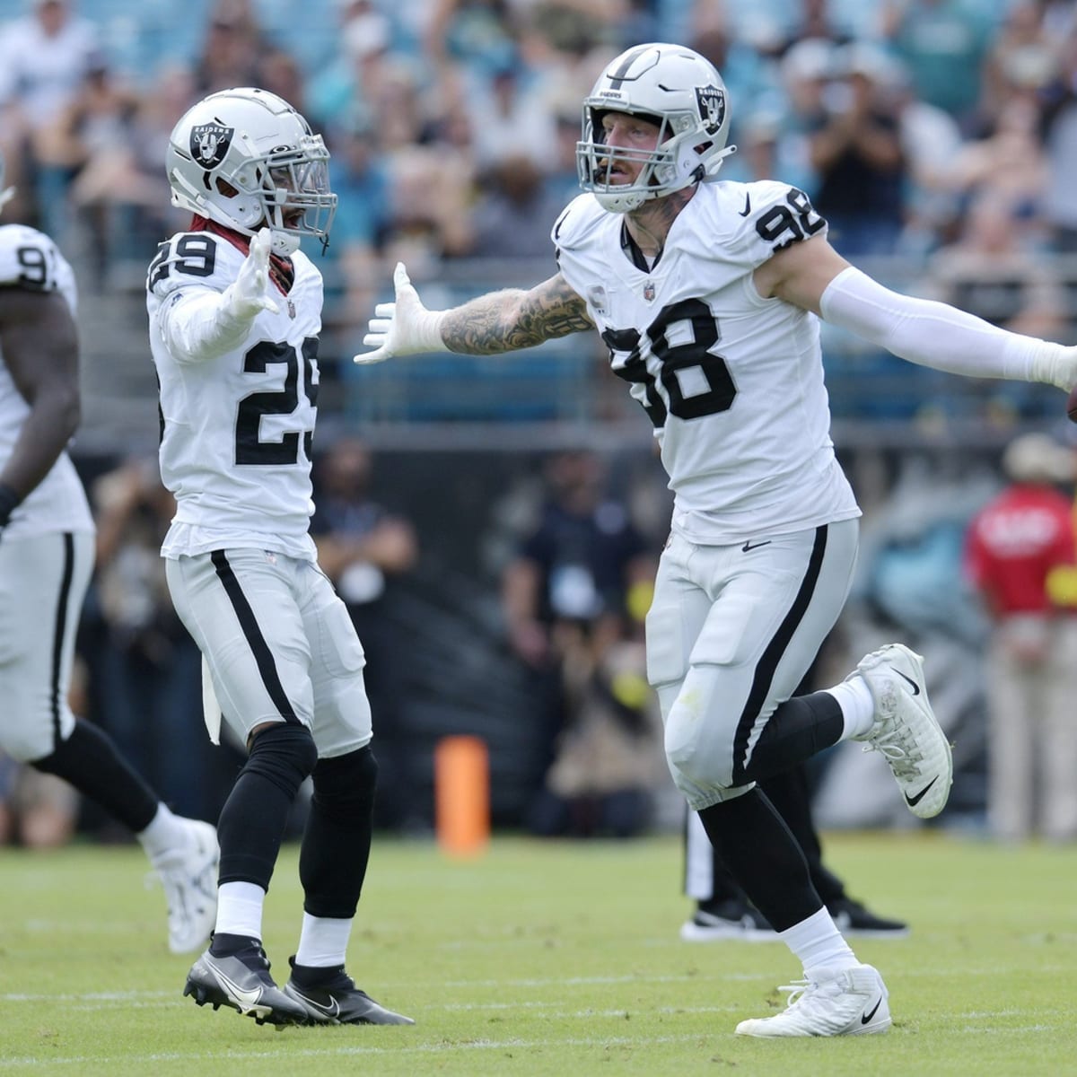 PFF names Las Vegas Raiders DE Maxx Crosby 12th best player in NFL - Sports  Illustrated Las Vegas Raiders News, Analysis and More