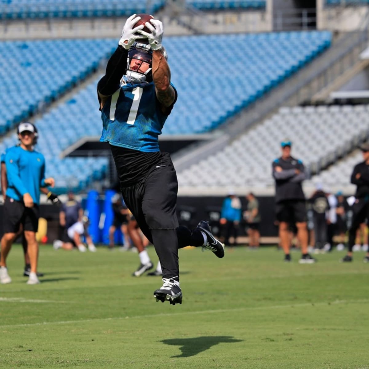 Jaguars open training camp with thoughts of improved offense - The Sumter  Item