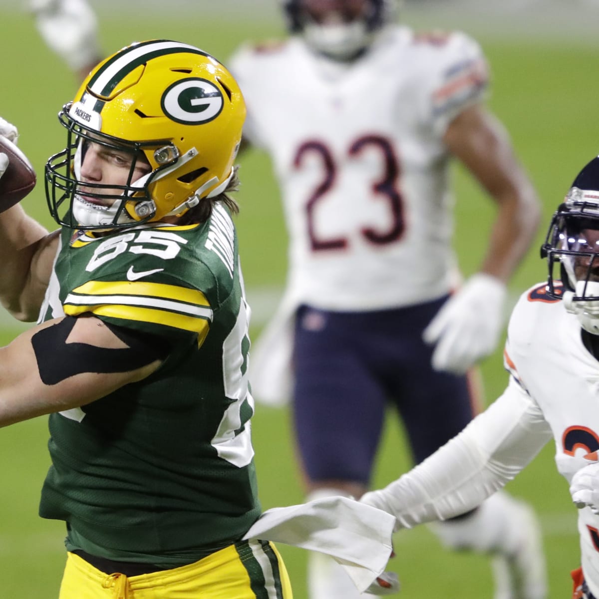 January 1, 2023: Green Bay Packers tight end Robert Tonyan (85) walks off  the field after a game against the Minnesota Vikings in Green Bay,  Wisconsin. Kirsten Schmitt/Cal Sport Media/Sipa USA(Credit Image: ©