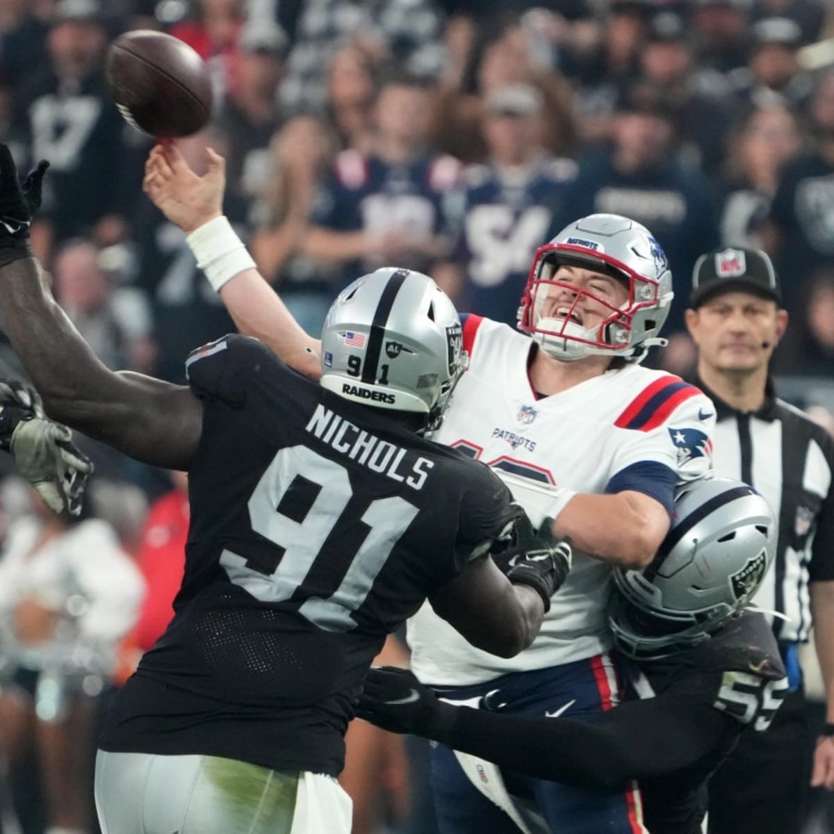 Las Vegas Raiders defensive tackle Bilal Nichols (91) reacts after a  touchdown against the Los Angeles Chargers during the first half of an NFL  football game, Sunday, Dec. 4, 2022, in Las