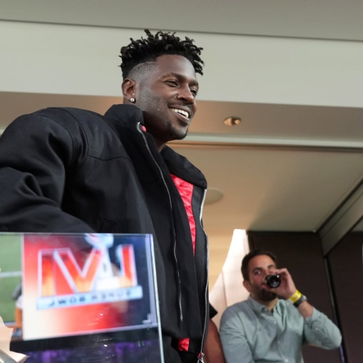 Antonio Brown To Play For Albany Empire Of National Arena Football League -  Steelers Depot