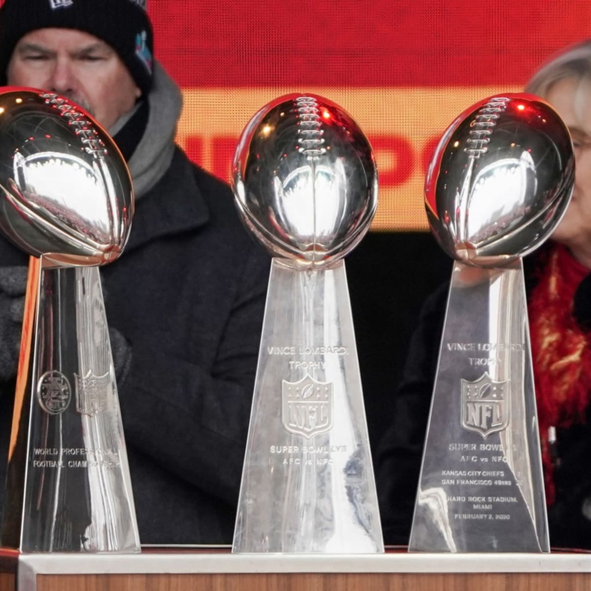 KC Chiefs Super Bowl LVII: Sports Illustrated Commemorative Issue - Sports  Illustrated Kansas City Chiefs News, Analysis and More