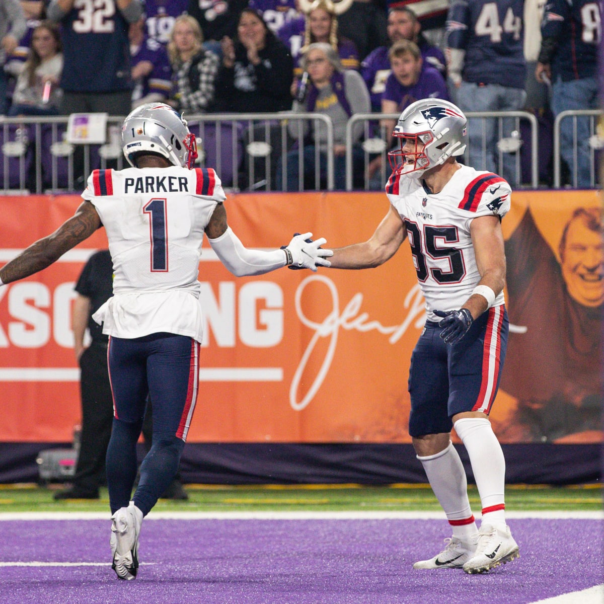 Patriots WR group ranks unfavorably in latest PFF rankings