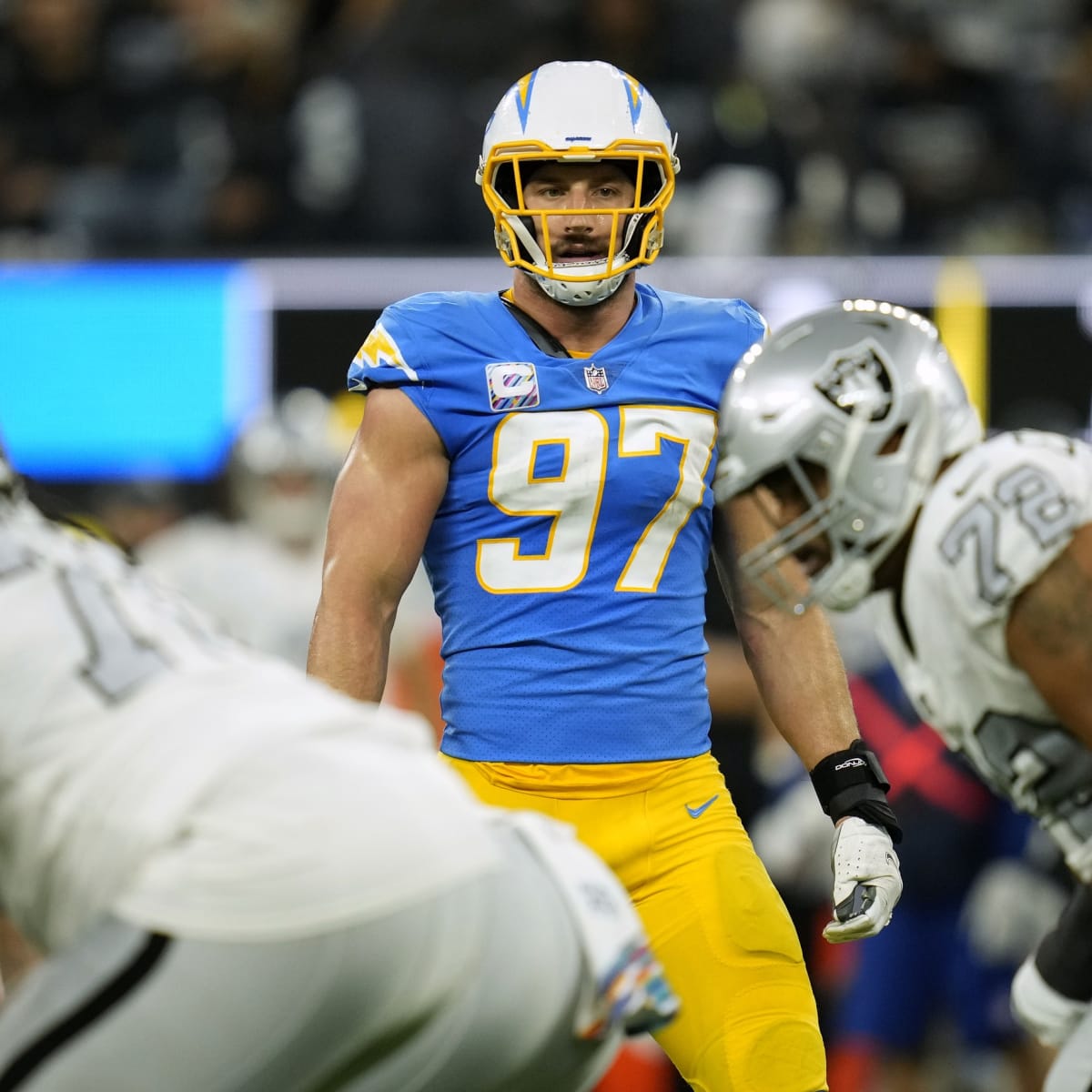 Chargers Star Defensive Duo Among The Top of NFL Pass-Rush Combos - Sports  Illustrated Los Angeles Chargers News, Analysis and More