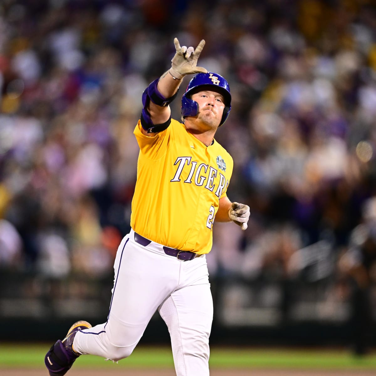 LSU Baseball: Florida blows out Tigers in Game 2 of CWS final