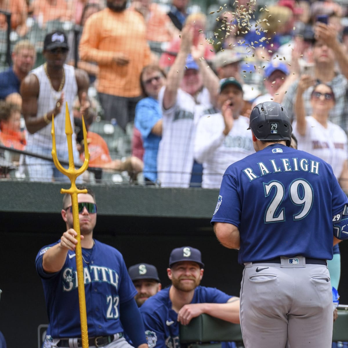 Mariners Fans think Cal Raleigh will have an OPS of 125+ or better