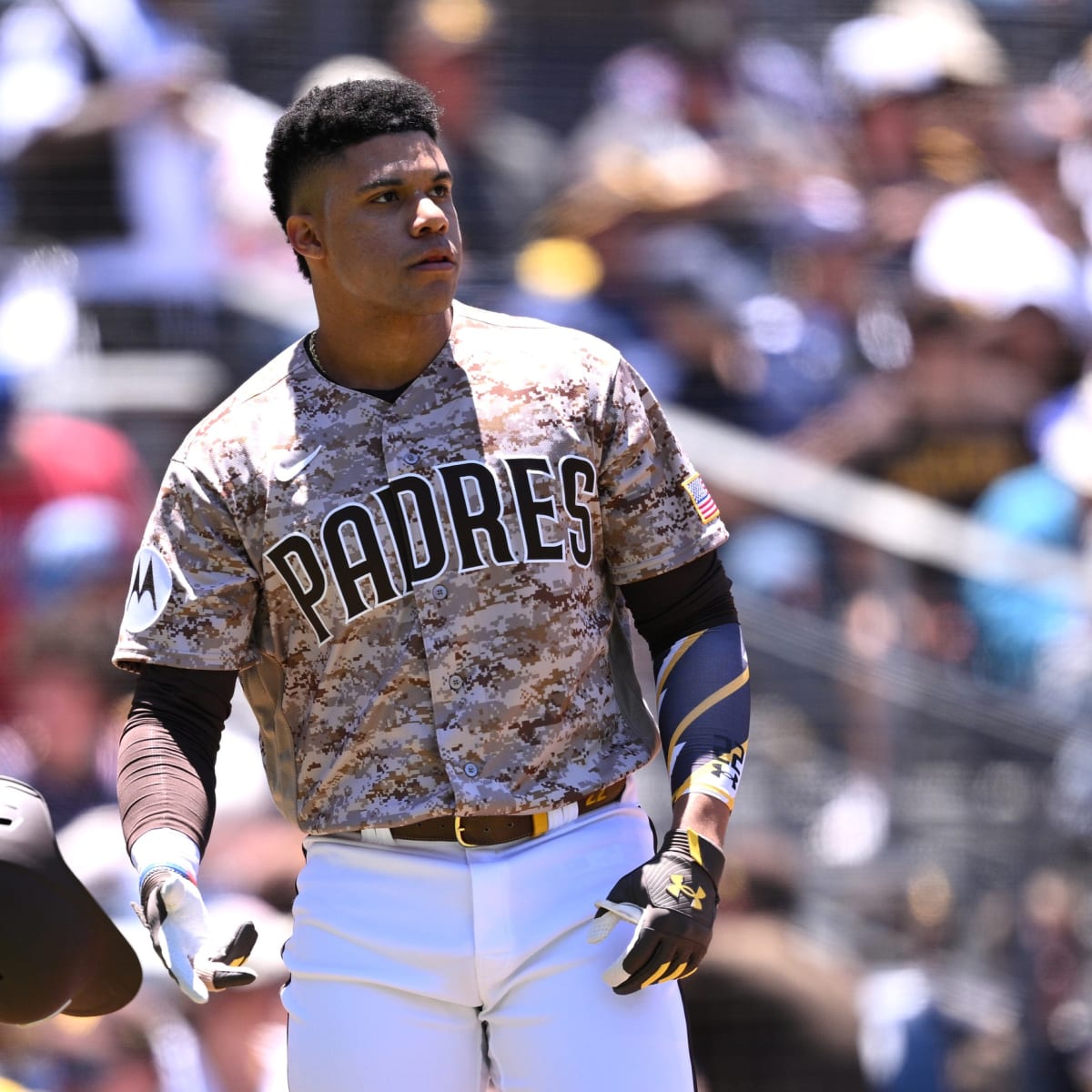 The Padres are wearing the ugliest unis I have ever seen. Camo