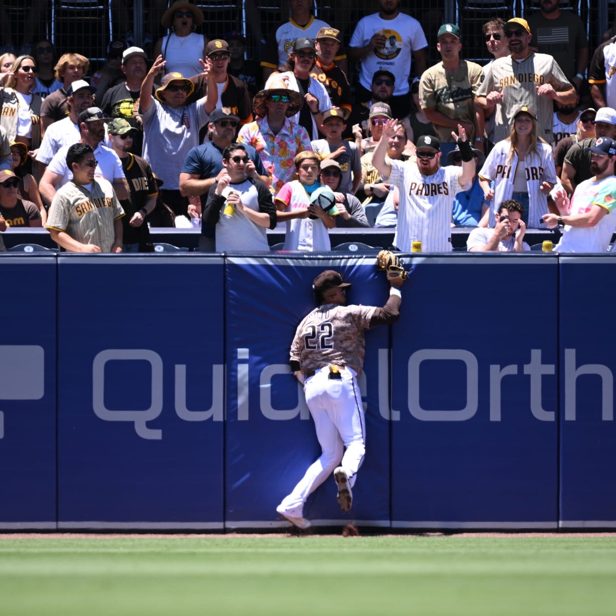 Padres News: Juan Soto Avoids Injury After Slamming Into Wall at Petco Park  - Sports Illustrated Inside The Padres News, Analysis and More