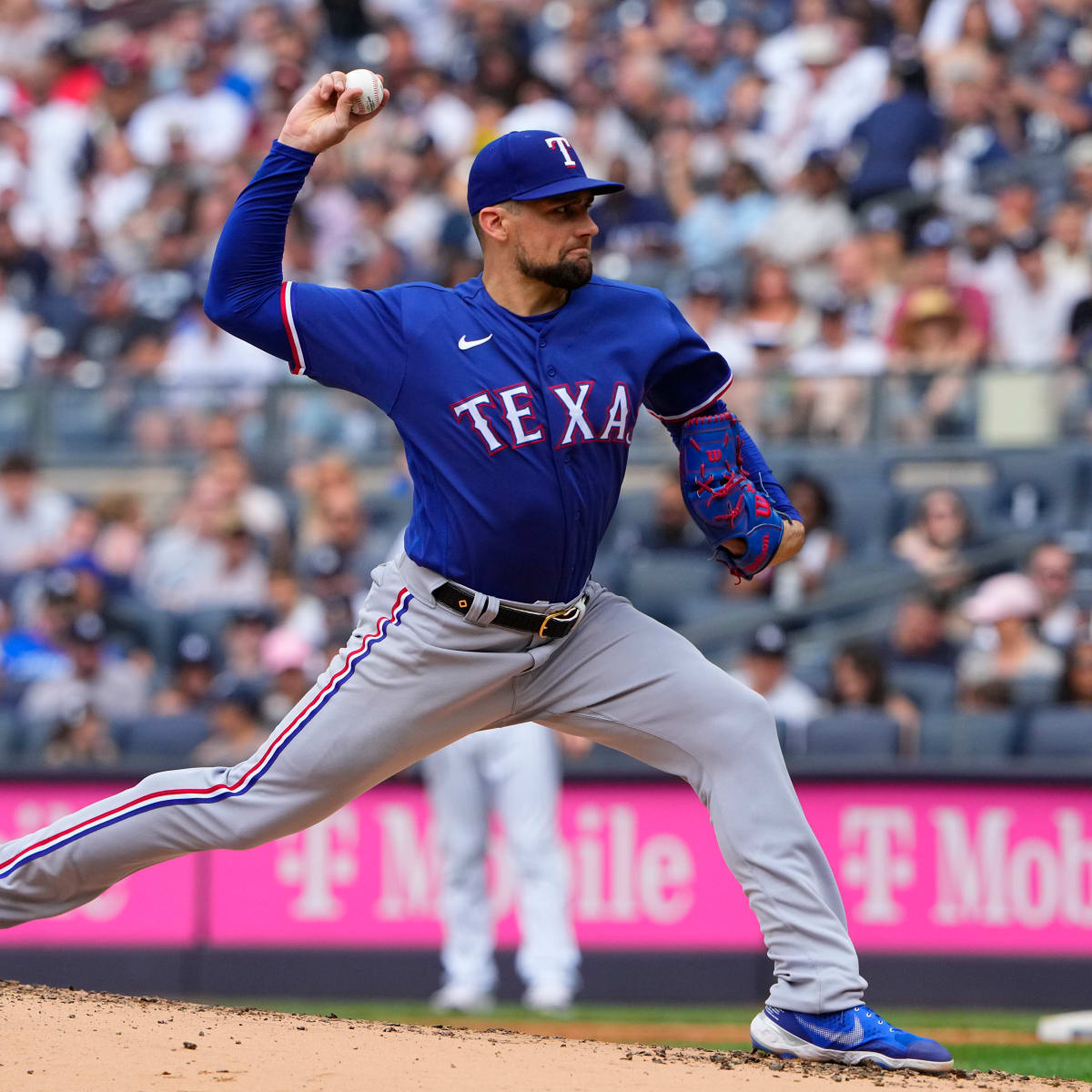 Texas Rangers reliever Jose Leclerc on 15-day injured list with sprained  right ankle