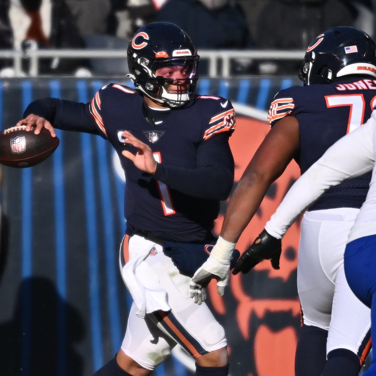 How extra work with Justin Fields can help Bears receivers - Sports  Illustrated Chicago Bears News, Analysis and More