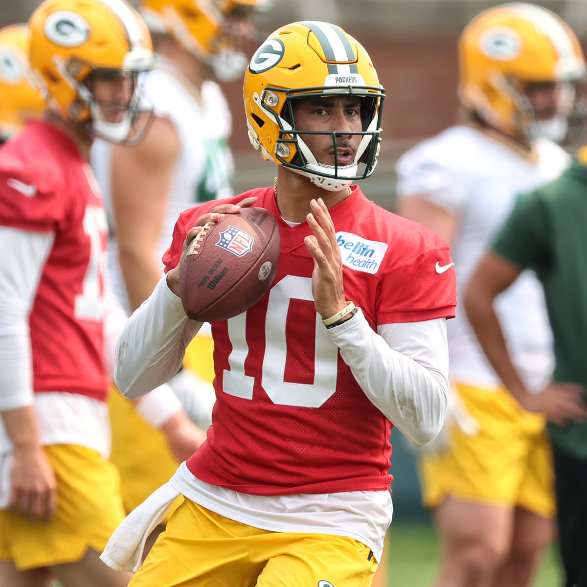 Matt Verderame from Sports Illustrated talks NFL draft and all the latest  news which included the Aaron Rodgers trade breaking news by Irish NFL Show