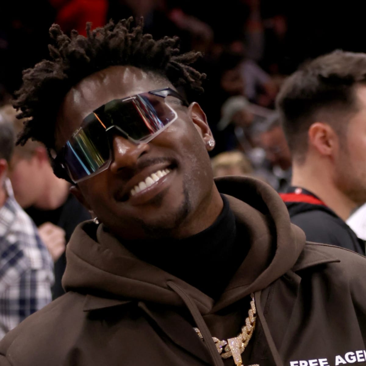 Ex-NFL star Antonio Brown to play for Albany Empire after taking over  ownership: report