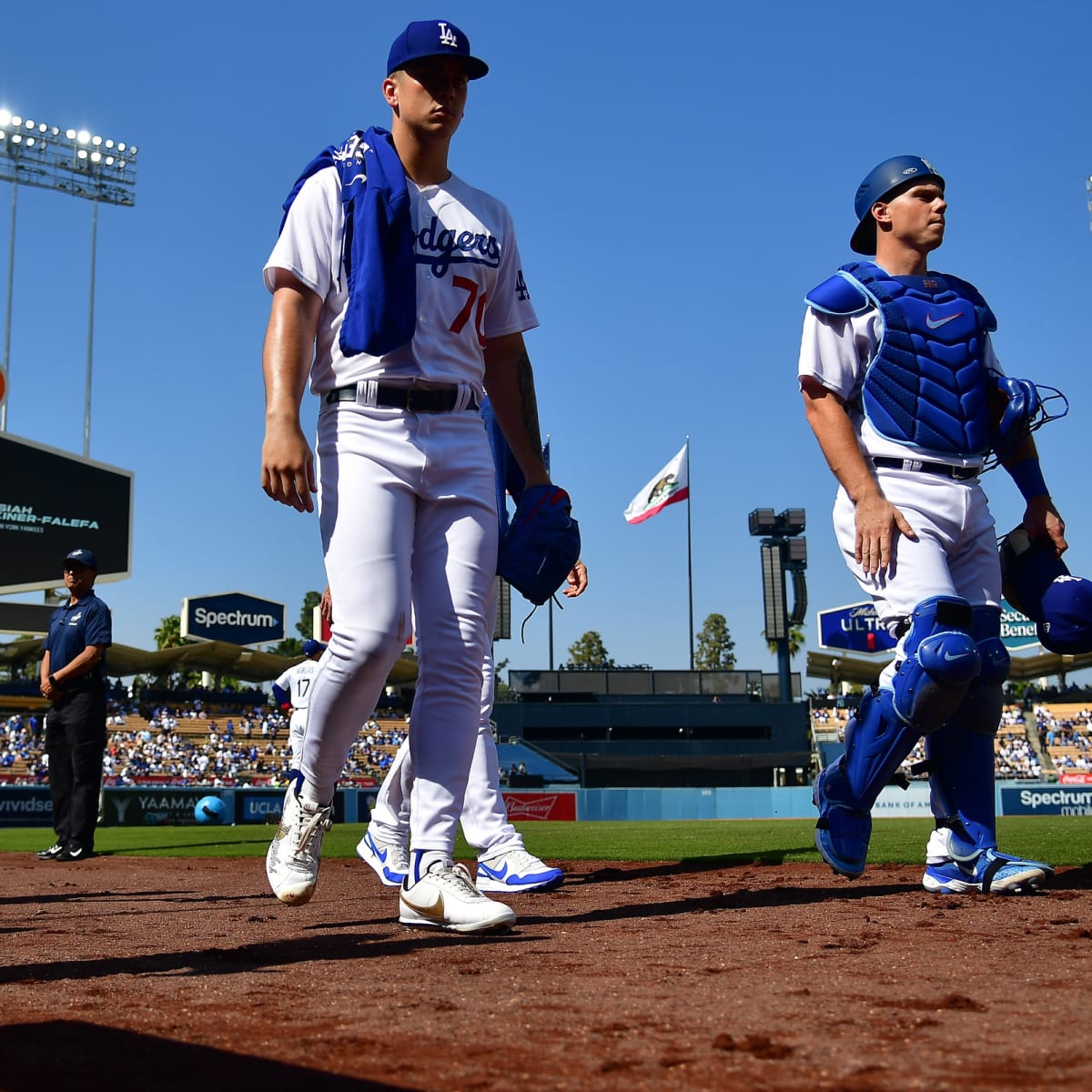 Bobby Miller will be getting his first postseason start in Game 1 or 2 of  the NLDS 🔥 . Listen in to Dodgers-Mariners tonight here on…