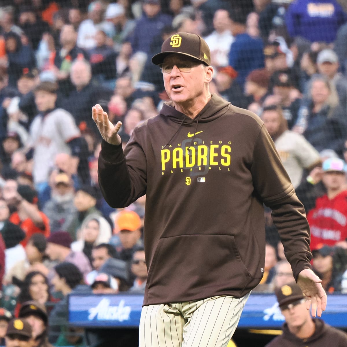 Padres take offense to claim they're wearing the ugliest uniforms
