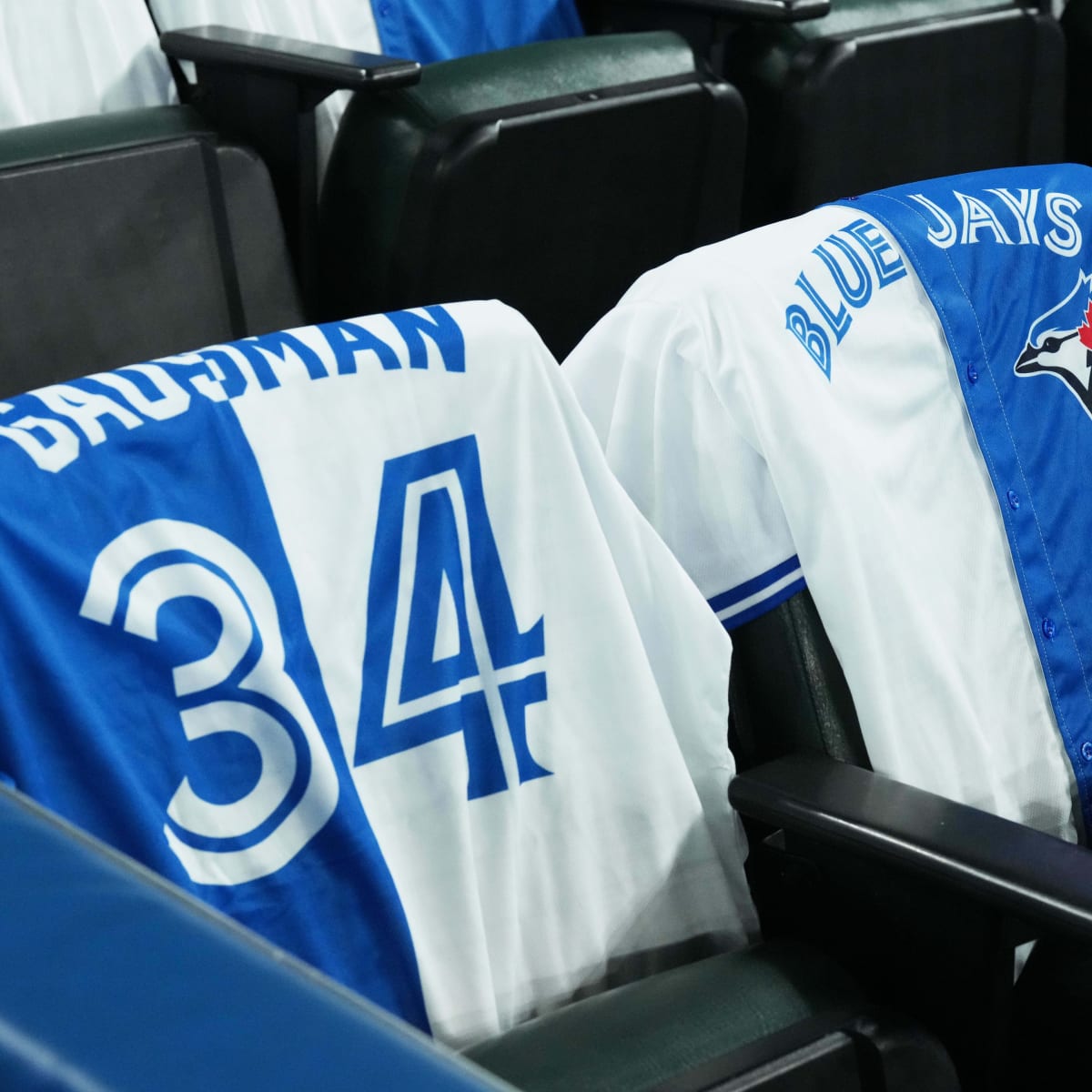 Toronto Blue Jays' Kevin Gausman and Daughter Go Viral After Her