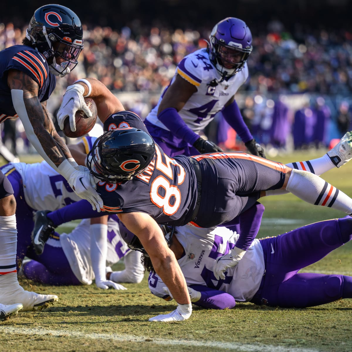 Bears-Broncos By the Numbers: Justin Fields, Cole Kmet, Bears offense, stats