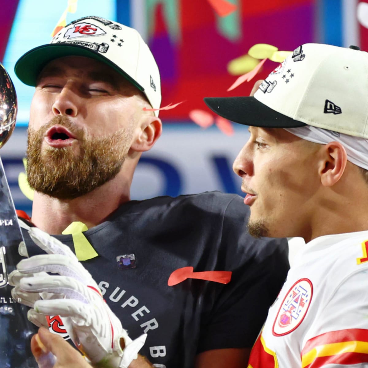 Patrick Mahomes, Travis Kelce Stun Steph Curry, Klay Thompson in 'The  Match' - Sports Illustrated Golf: News, Scores, Equipment, Instruction,  Travel, Courses