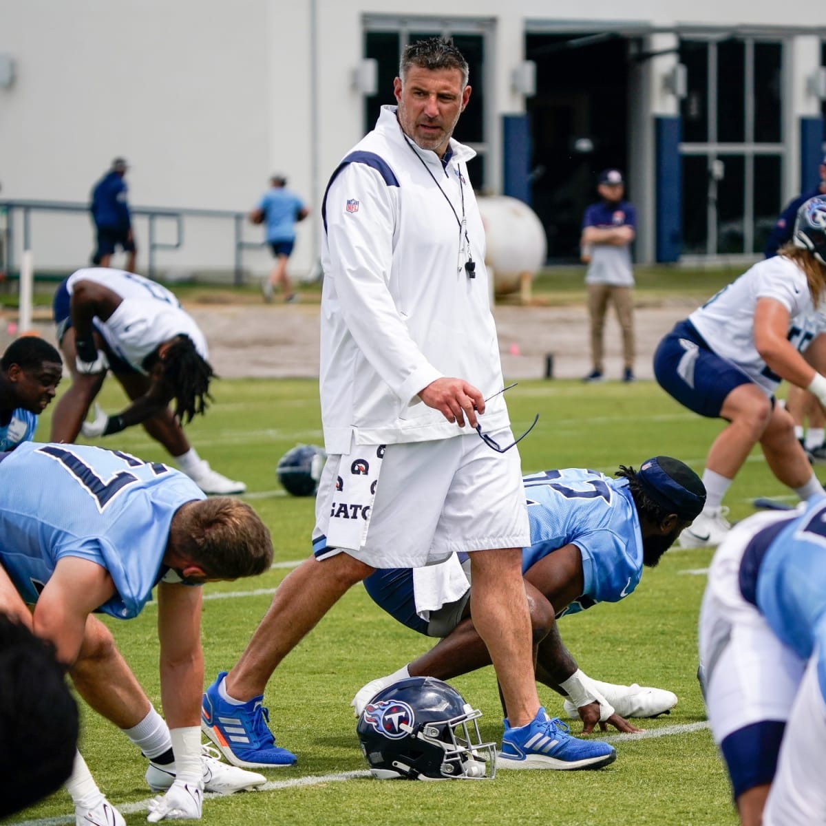 Former Player Pins Tennessee Titans Defense's Woes on Mike Vrabel - Sports  Illustrated Tennessee Titans News, Analysis and More