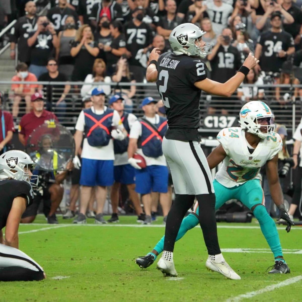 Raiders Slip Past Dolphins, 15-13 - Sports Illustrated Las Vegas