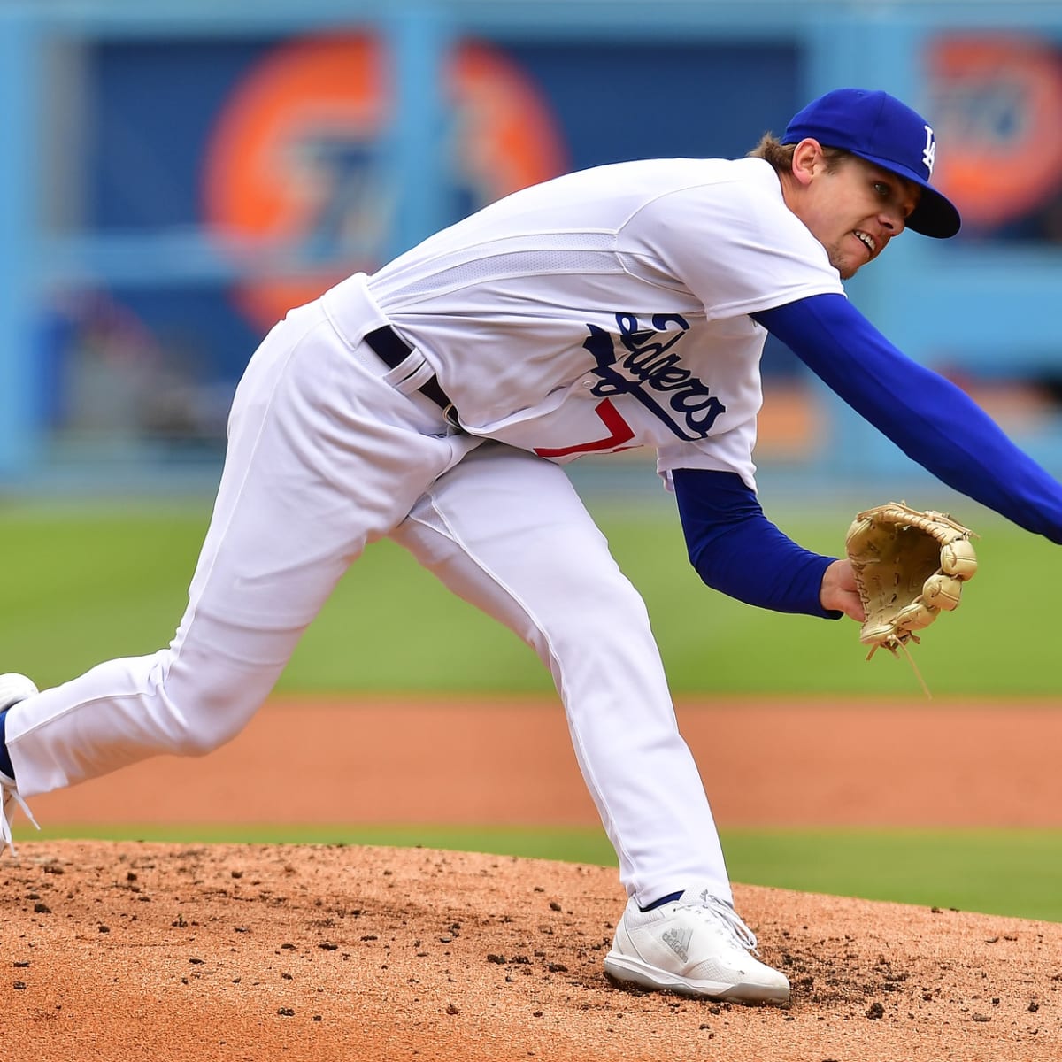 The Sports Report: Dodgers put Clayton Kershaw on the IL - Los