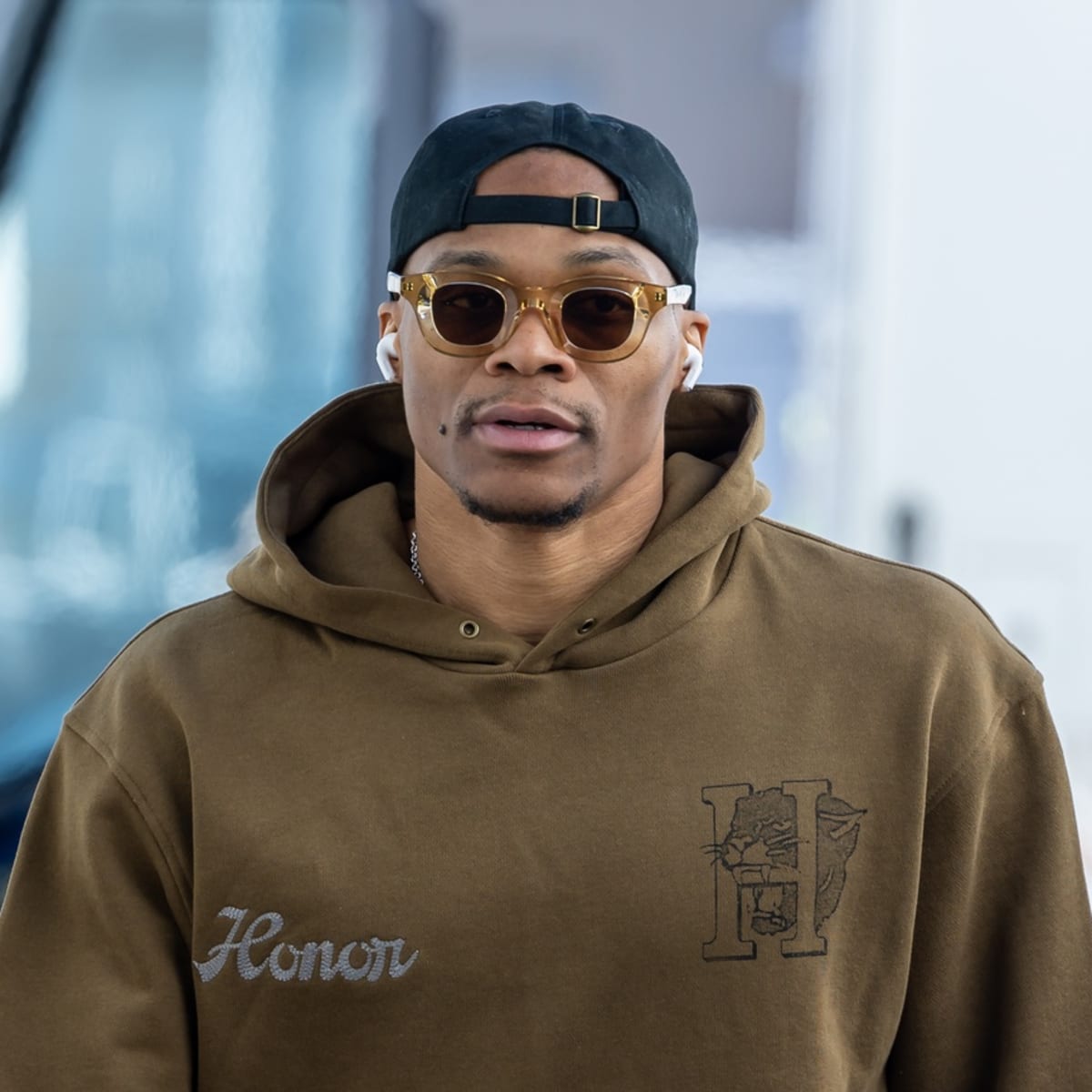 Ralph Lauren - Russell Westbrook arrives to his first-ever #MetGala in  #RLPurpleLabel. The Los Angeles Lakers point guard wears a Ralph Lauren  navy Handmade Peak-Lapel Tuxedo, crafted from a wool gabardine fabrication