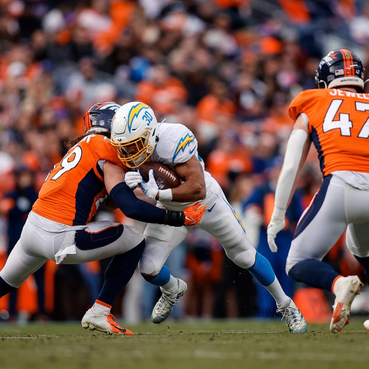 Broncos' win over Chargers tightens up competitive AFC West - The