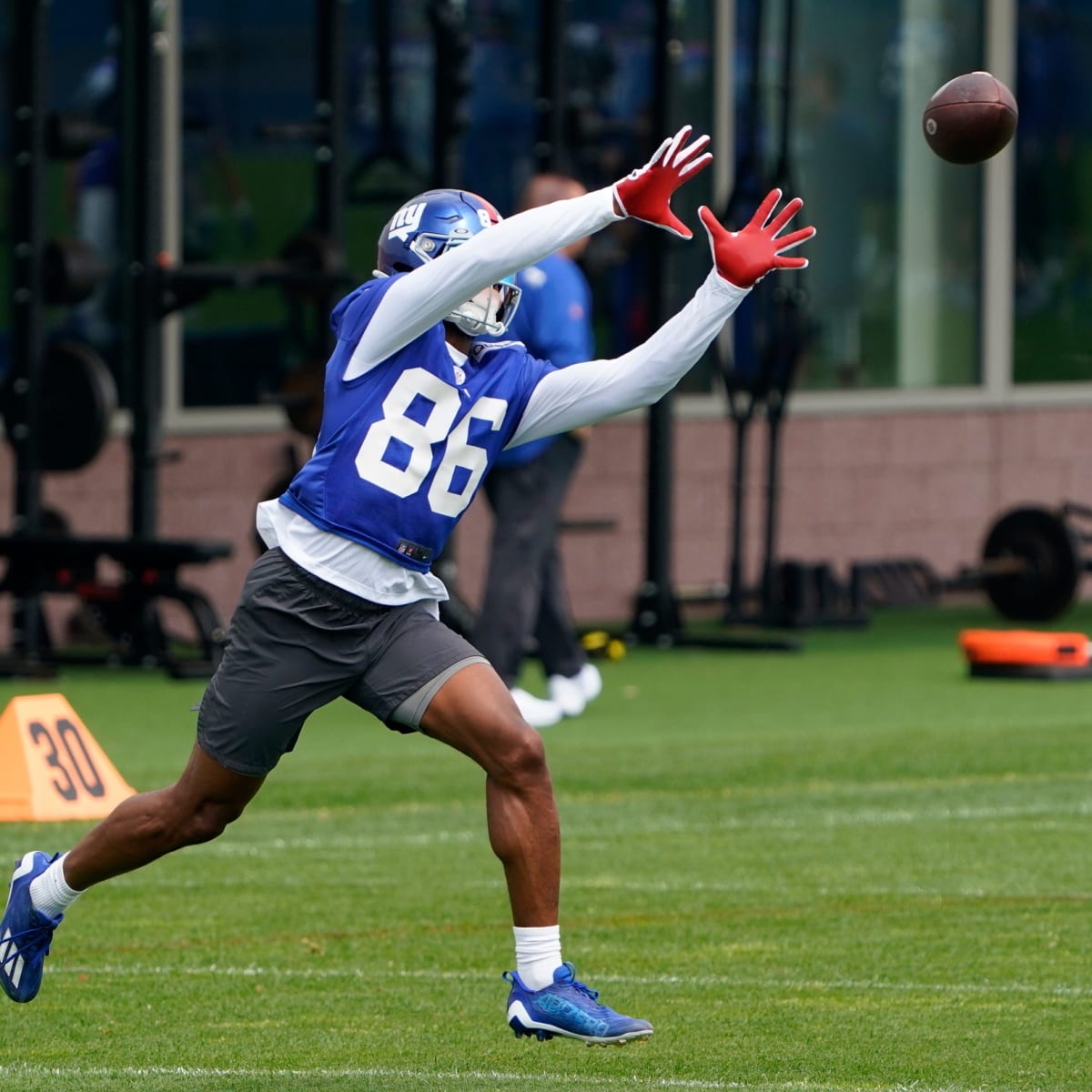 New York Giants' Darius Slayton offers hilarious take on trade rumors