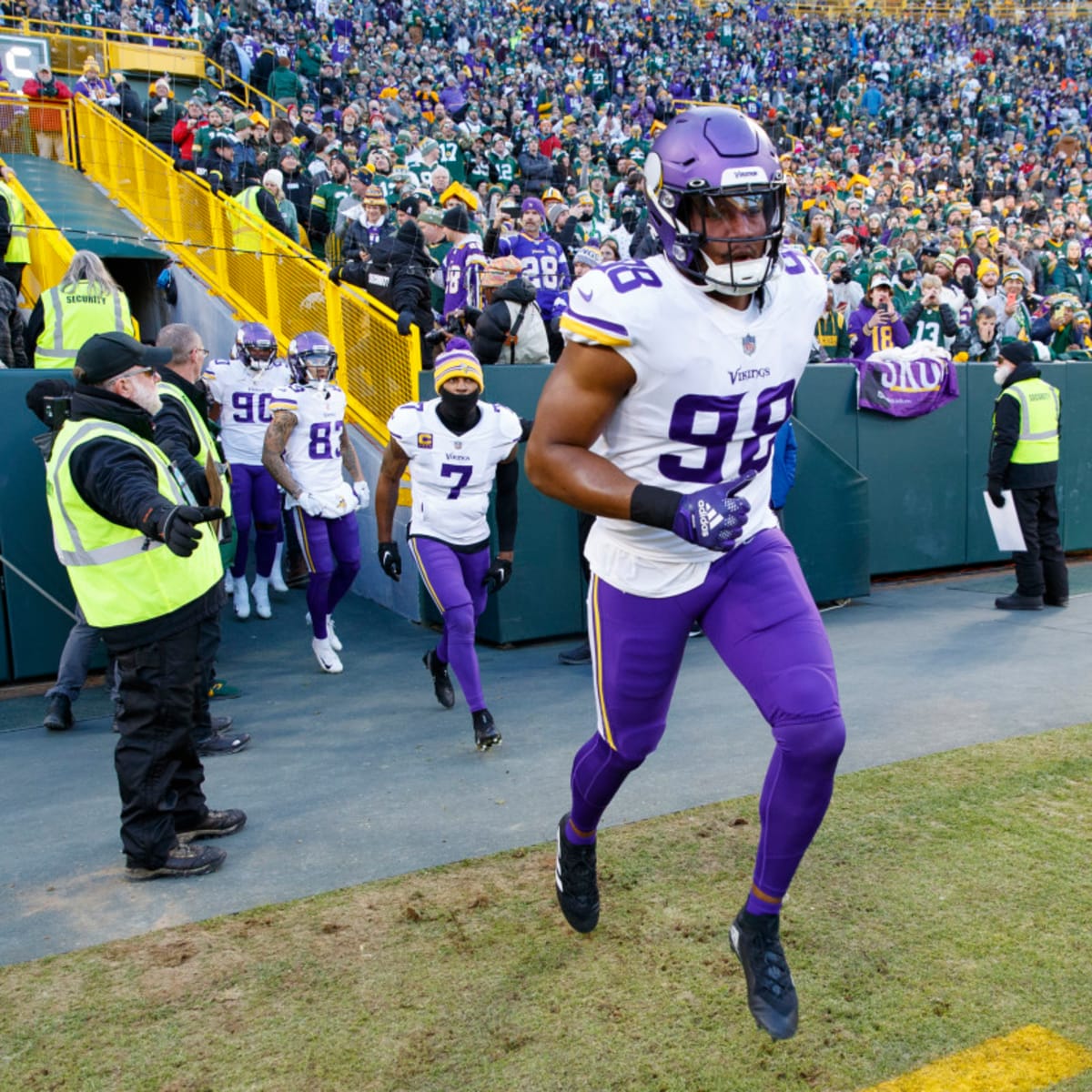 Justin Jefferson Brushes Aside Talk of Trade Amid Vikings' Winless