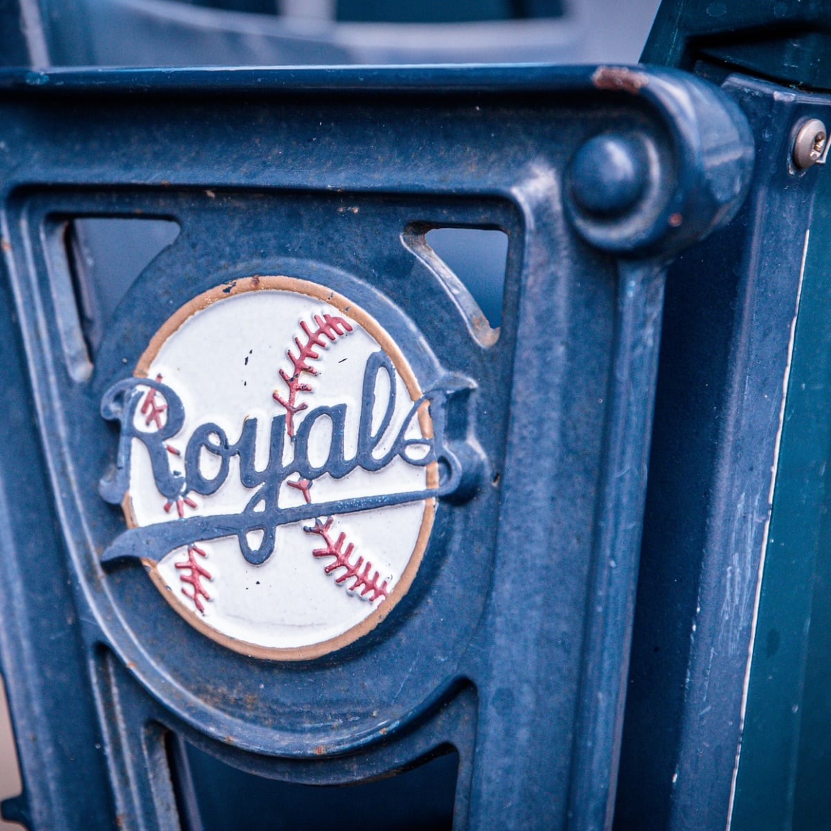 Royals  Kansas city royals logo, Royal wallpaper, Kansas city royals