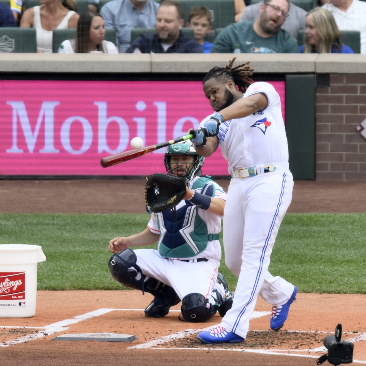 Vladimir Guerrero Jr. Wins 2023 Home Run Derby - Sports Illustrated Toronto  Blue Jays News, Analysis and More