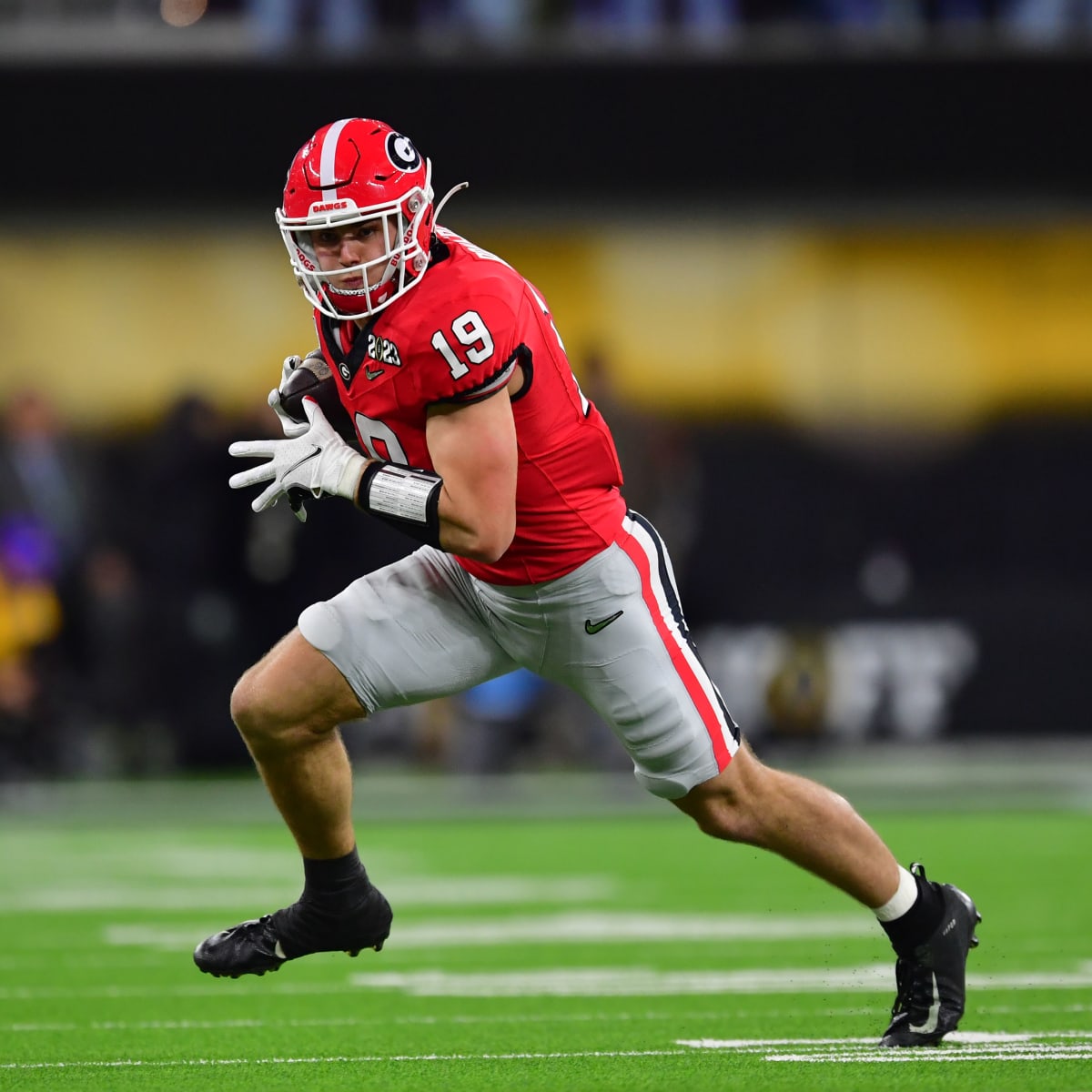 Brock Bowers is Already the Best Tight End in History for Georgia Football  - Sports Illustrated Georgia Bulldogs News, Analysis and More