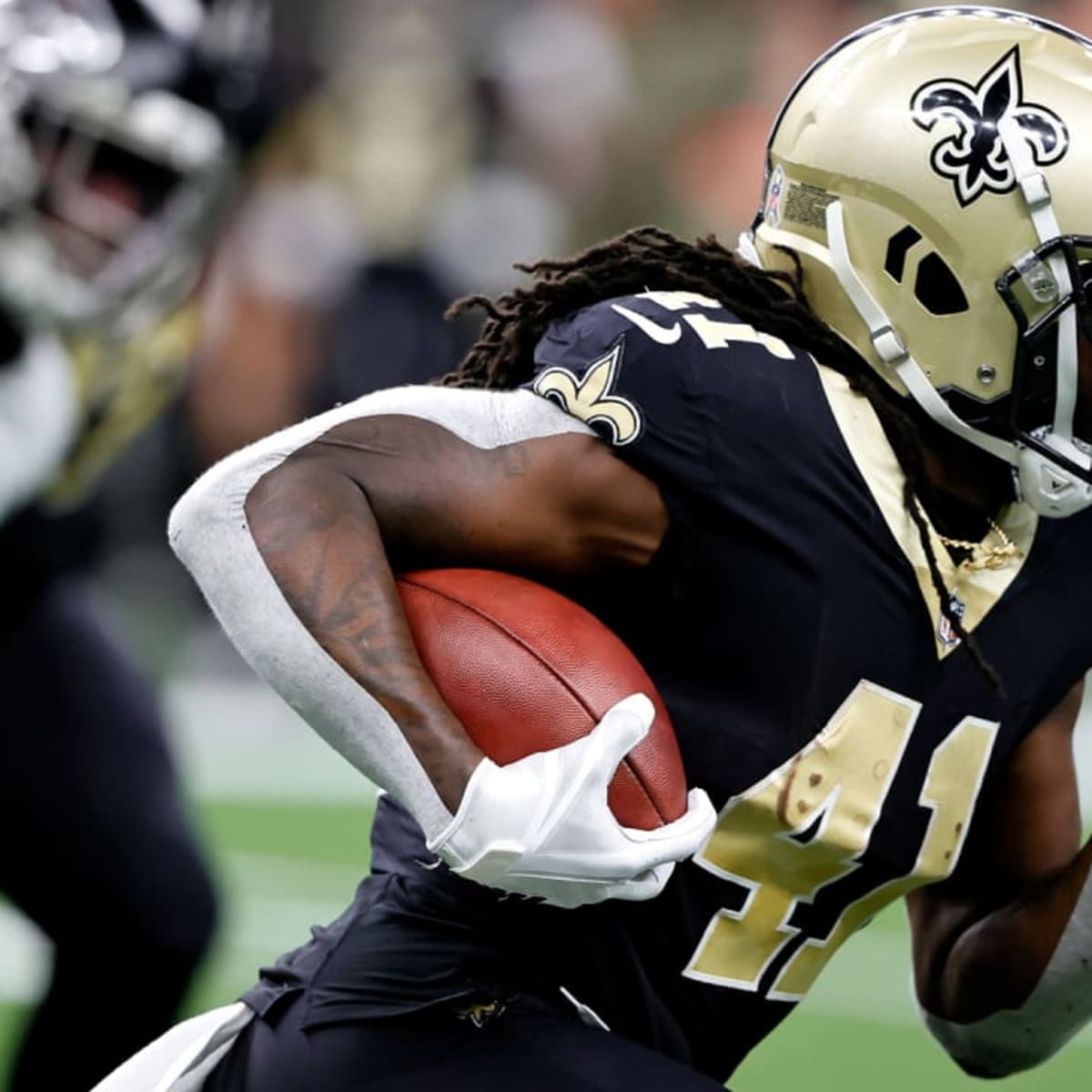 Saints' Kamara pleads no contest to misdemeanor in man's beating at Las  Vegas club –