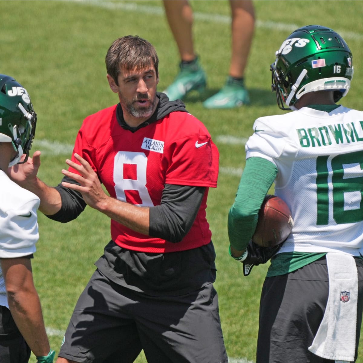 Aaron Rodgers & Jets Begin Week 2 of Their Hard Knocks Story Arc in the  Carolinas