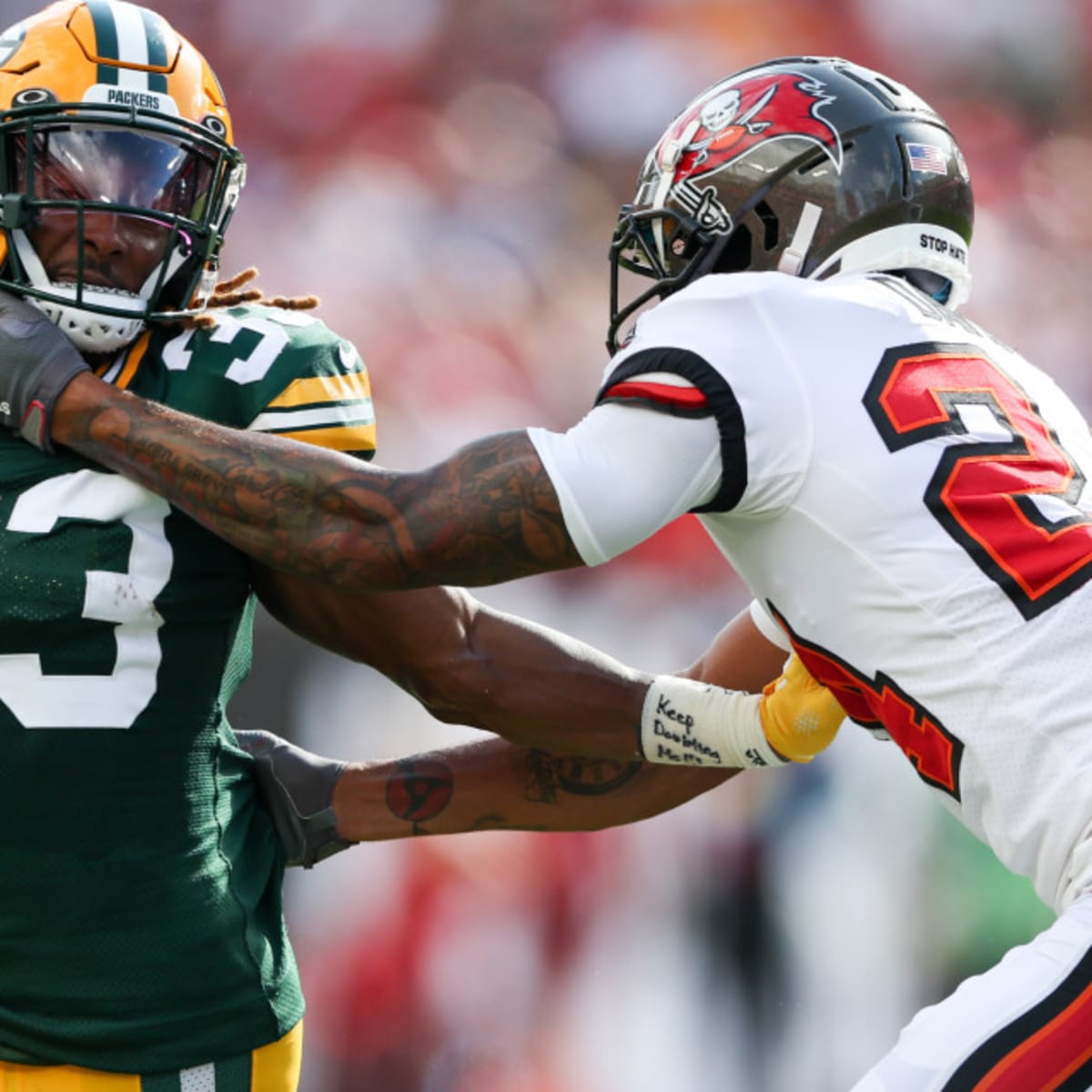 Buccaneers Battle New-Look Packers at Historic Lambeau Field in Week 15