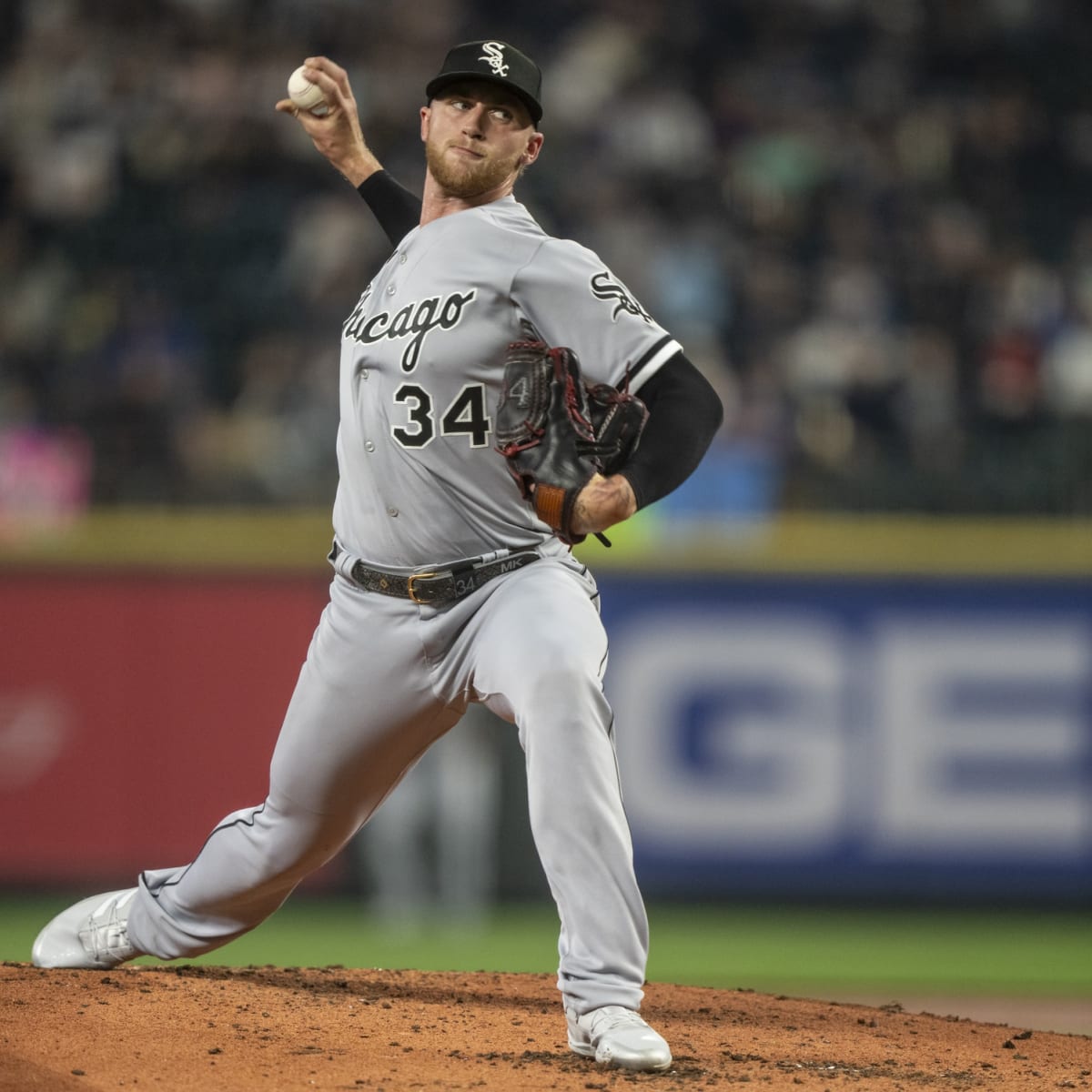 Michael Kopech injury: White Sox pitcher lands on injured list after  exiting start in first inning 