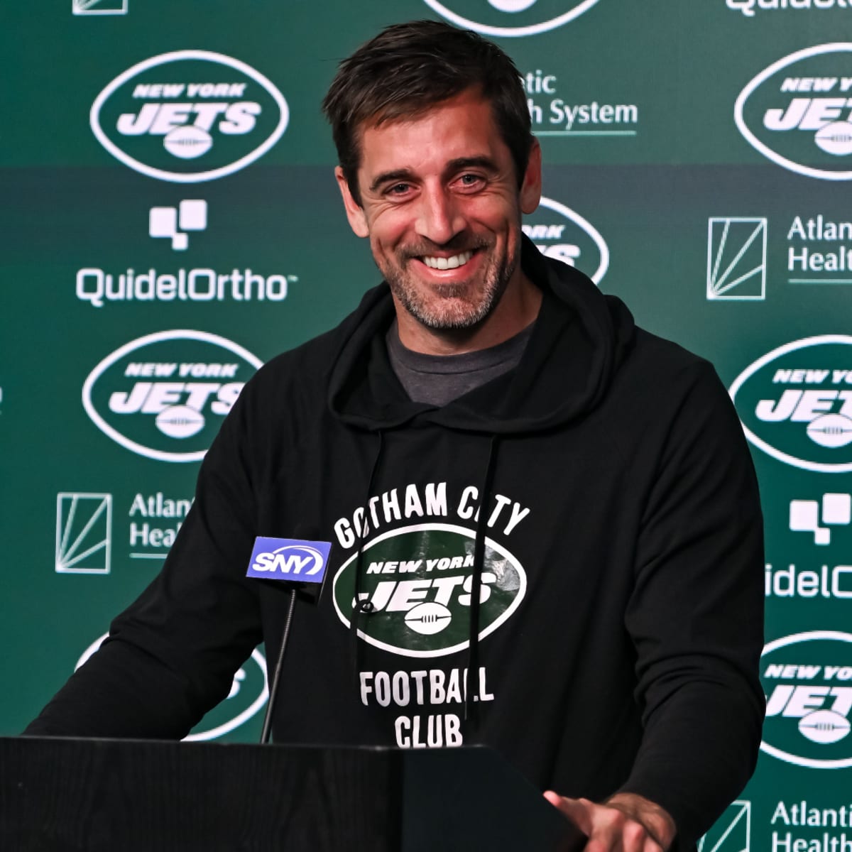 Aaron Rodgers, New York Jets Selected to Appear on Hard Knocks