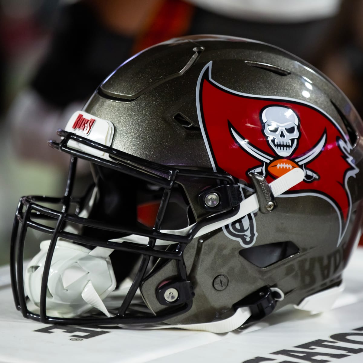 Bucs' creamsicle uniforms survey: Tampa Bay fans leaning towards buying one  NFL superstar's shirt