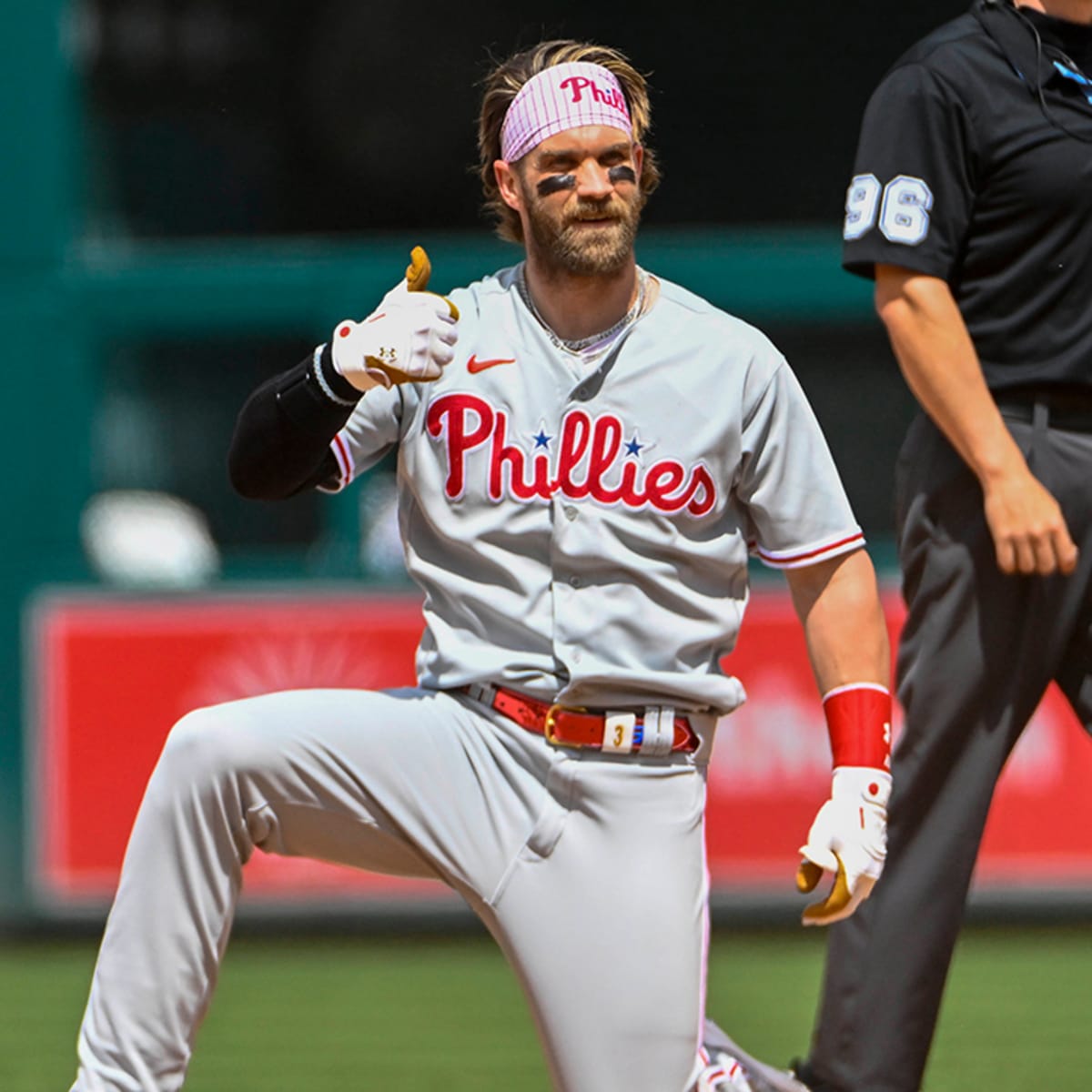 Bryce Harper earns first NL Player of the Week in his Phillies career