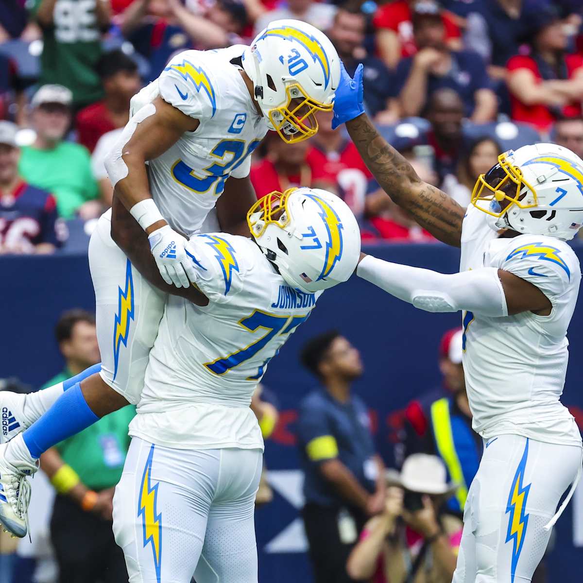 Chargers News: Bolts Listed As One Team Who Could Use This Tight End -  Sports Illustrated Los Angeles Chargers News, Analysis and More