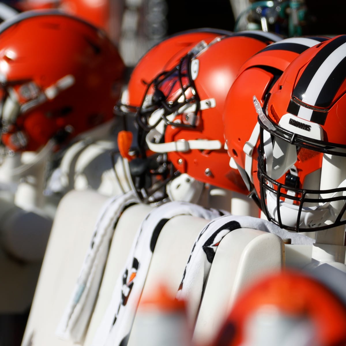 Could the Cleveland Browns actually wear white alternate helmets