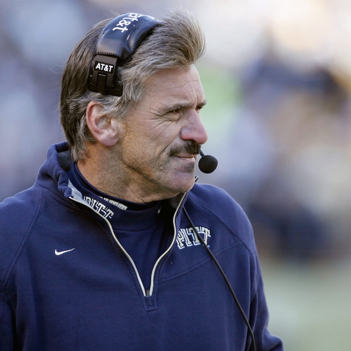 Chicago Bears head coach Dave Wannstedt during the NFL regular