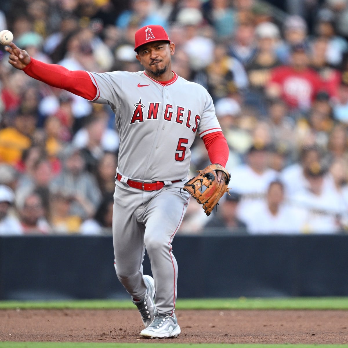 Angels Acquire Eduardo Escobar - MLB Trade Rumors