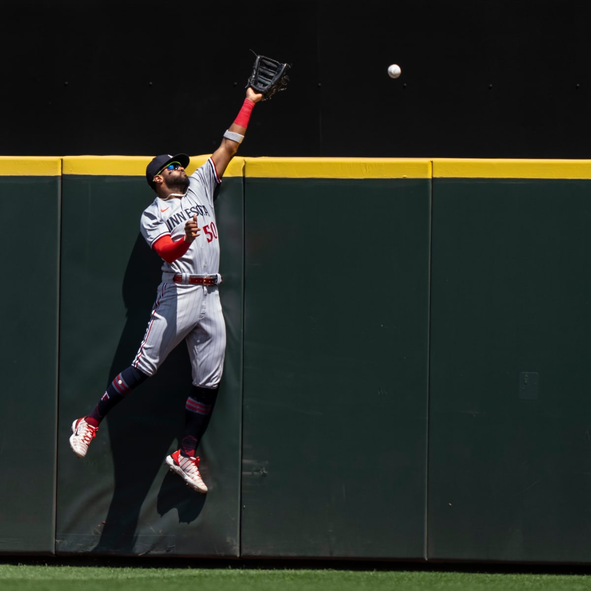 Twins quieted in finale of Astros series – Twin Cities