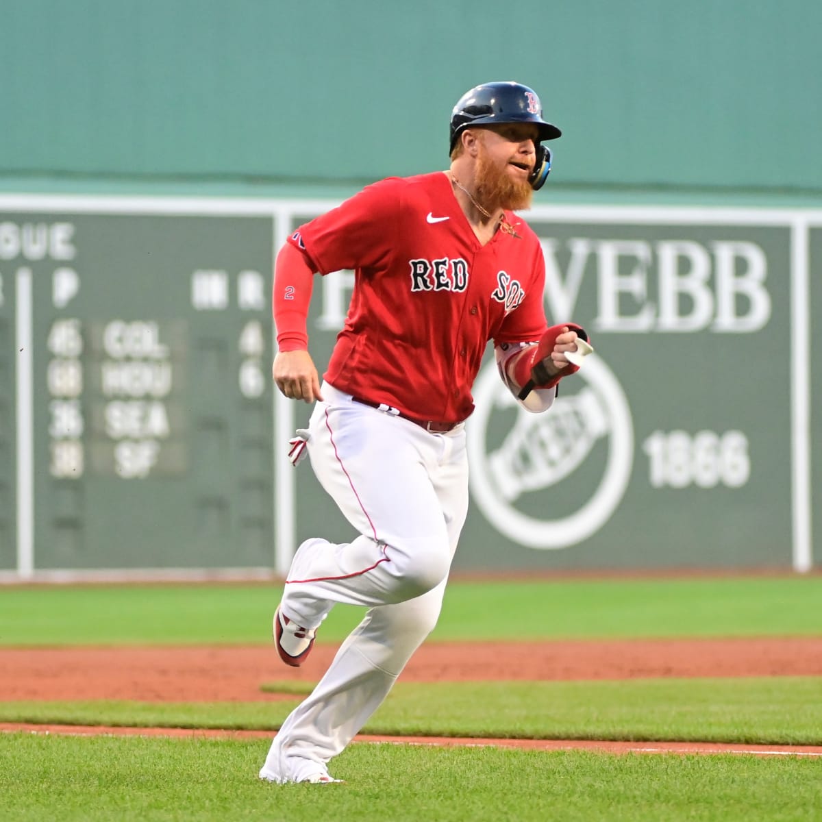 Justin Turner finds possible Red Sox return 'fantastic