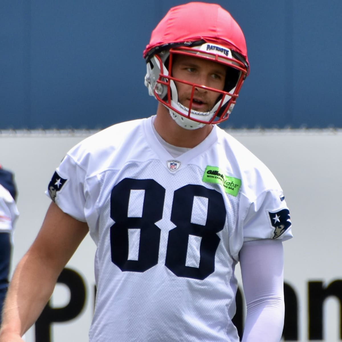 FOXBOROUGH, MA - SEPTEMBER 10: New England Patriots tight end Hunter Henry ( 85) covers up after a