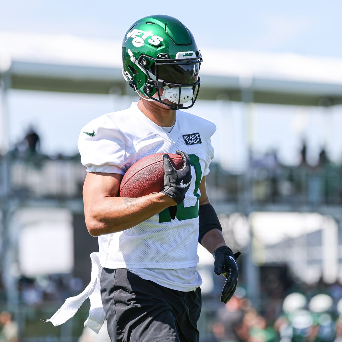 Former Green Bay Packers Wide Receiver Allen Lazard Goes Viral for Great  Performance in New York Jets 23-20 Loss to the Kansas City Chiefs