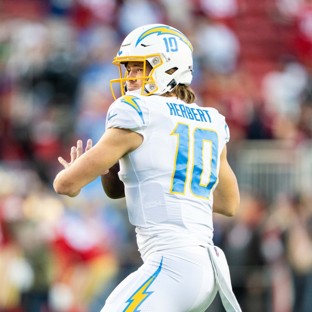 Los Angeles Chargers Sign Justin Herbert to Multi-Year Extension