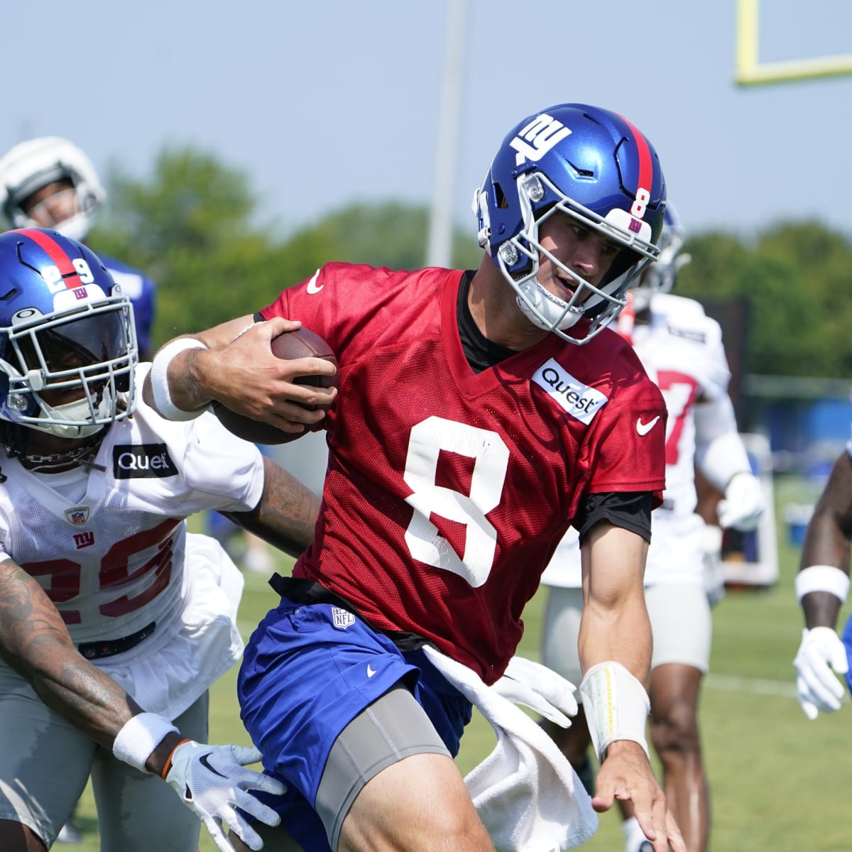 Giants' struggles on offense and defense share this common thread